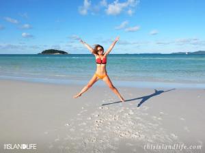 whitehaven-beach-whitsundays-this-island-life-9